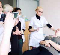 Галина Хрущ проводит мастер-класс