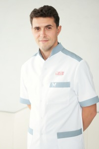 Пластический хирург Денис Агапов