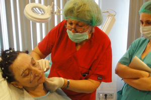 Пластический хирург Ирина Хрусталева на мастер-классе