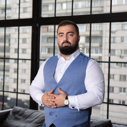 Пластический хирург Гукас Миракян